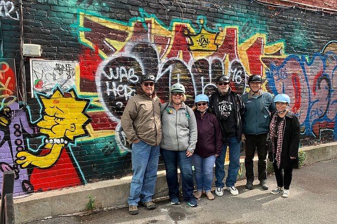 Montreal eBike Sightseeing Tour - The 2 p.m. route is strongest for neighborhoods and food