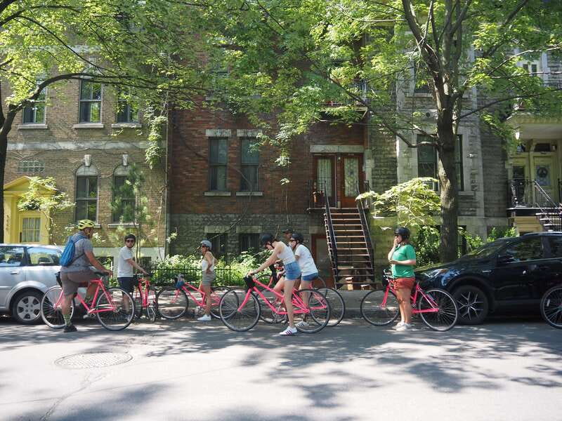 Montreal: Non Touristy Pink Bike Tour - Guides make or break the ride