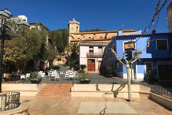 Mountain Bike Tour Font de la Mata - Coffee, Water, and Fuel on the Way