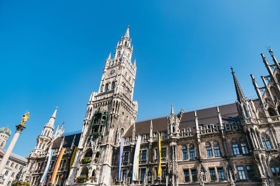 Munich 3-Hour Guided Bike Tour - Key points at a glance