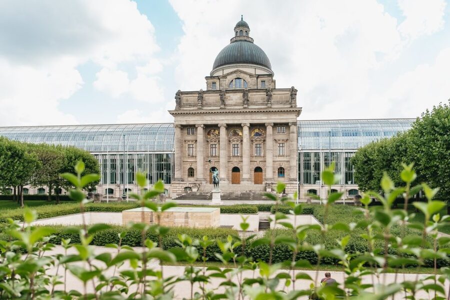 Munich 3-Hour Guided Bike Tour - The English Garden is the tour’s breathing space