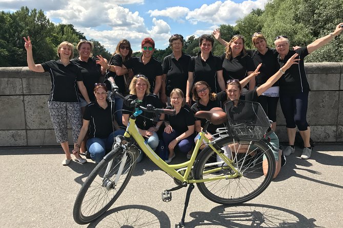Munich Small-Group Bike Tour - Odeonsplatz and Munich’s political past