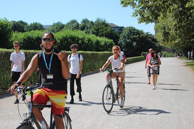 Munich Small-Group Bike Tour - Königsplatz and the grand side of Munich