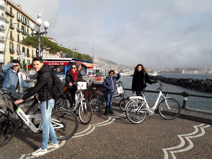 Naples: Sightseeing Tour by E-Bike - What the traffic and road surface are really like