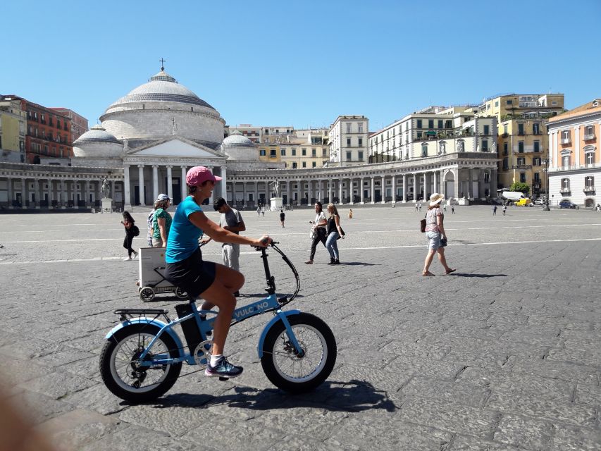 Naples: Sightseeing Tour by E-Bike - Castel Nuovo and Piazza del Municipio