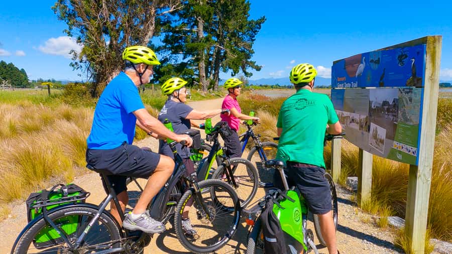 Nelson to Mapua: Full-Day Cycling Self-Guided Adventure - Waimea Estuary and the coastal boardwalks