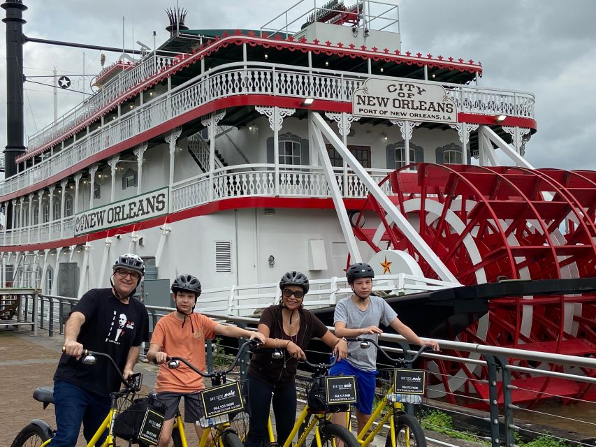 New Orleans: Buzz the Crescent Guided Bike Tour - Esplanade Avenue, Creole Homes, and Old Oak Shade