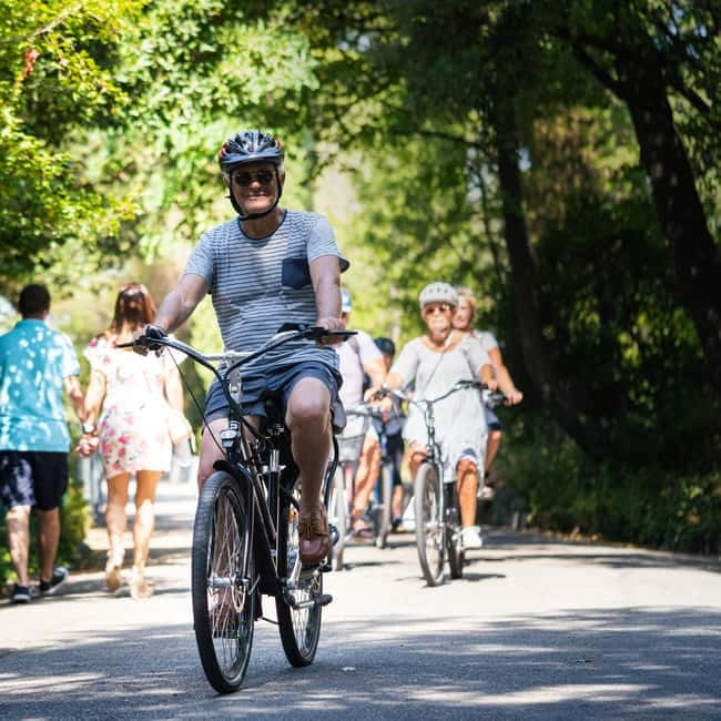 Nice: Bike or E-Bike Rental - Timing Your Two Hours Wisely