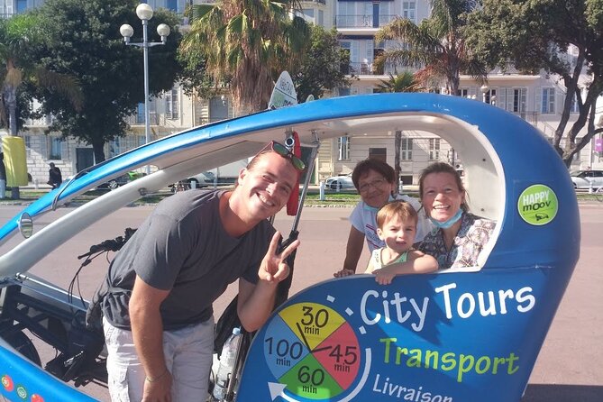 Nice: private guided Tour by electric taxi bike - Opera, churches, and the old Savoy connection