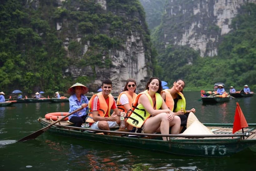Ninh Binh E-bike Tour: Tam Coc Rural Life, Bich Dong & Dundj - Riding through Coi Khe, Nham, and Thung Nang