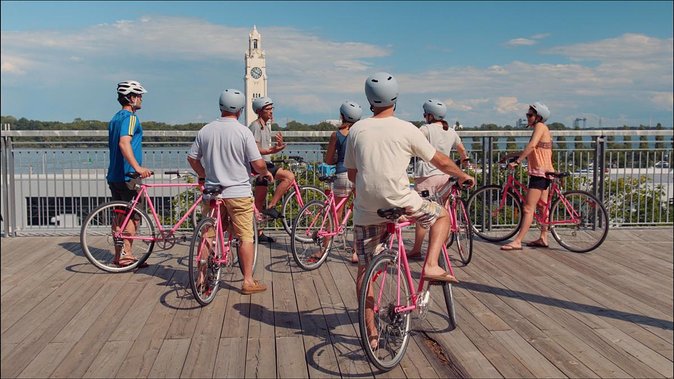 Non Touristy Pink Bike Tour by Spade & Palacio - Street art and the Leonard Cohen mural