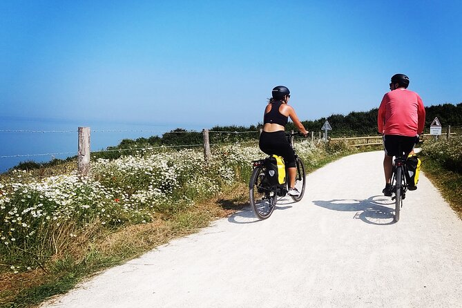 Normandy Guided E-bike tour to Omaha Beach / private tour - A German bunker above Colleville-sur-Mer