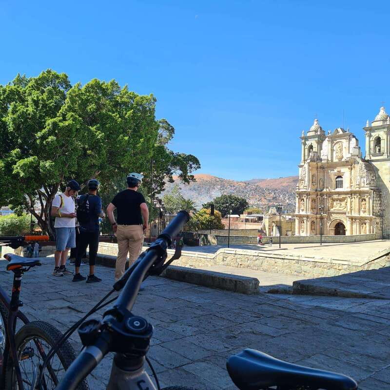 Oaxaca City: Bike Tour with Professional Guide+Art workshop - Why a bicycle makes sense in Oaxaca