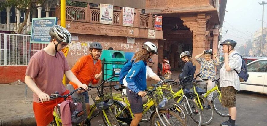 Old Delhi: 3.5-Hour Small-Group Bike Tour with Breakfast - How Much Riding Is Involved?