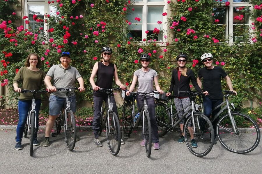 Oslo: 3-Hour Highlights Bike Tour - Starting beside Akershus Fortress