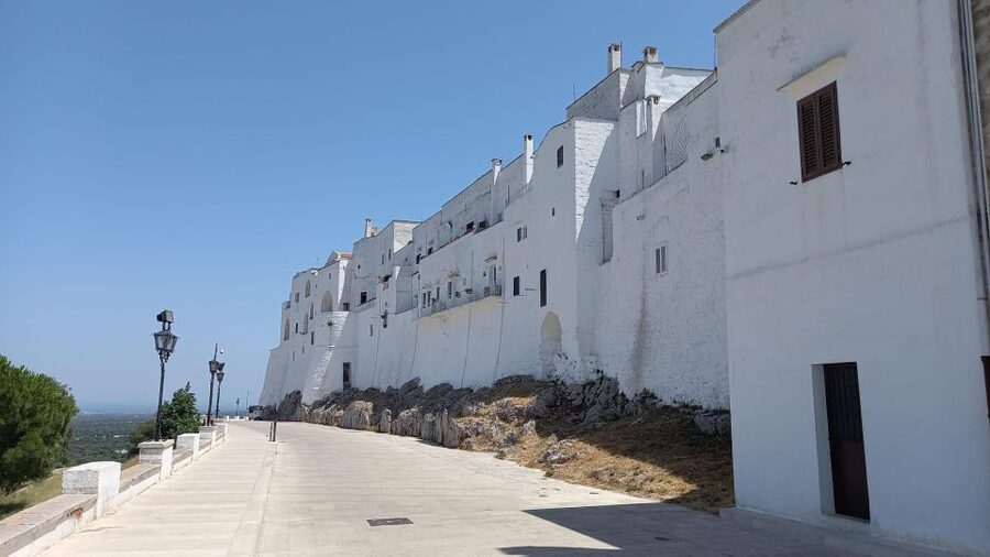 Ostuni: Guided e-bike tour to rock village & olive trees - The right fitness level and equipment