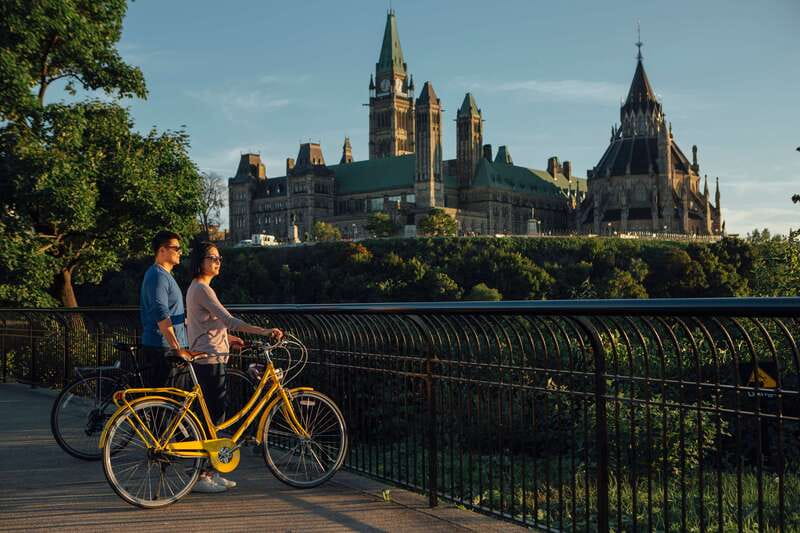 Ottawa: 4-Hour Bike Rental - Chaudière Falls and the Museum of History