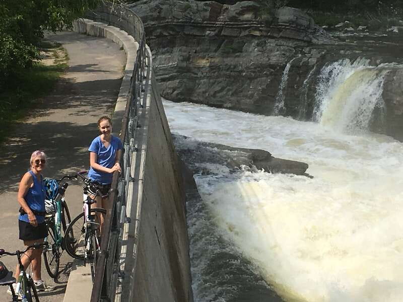 Ottawa: 4-Hour Bike Rental - Dow’s Lake and the Dominion Arboretum
