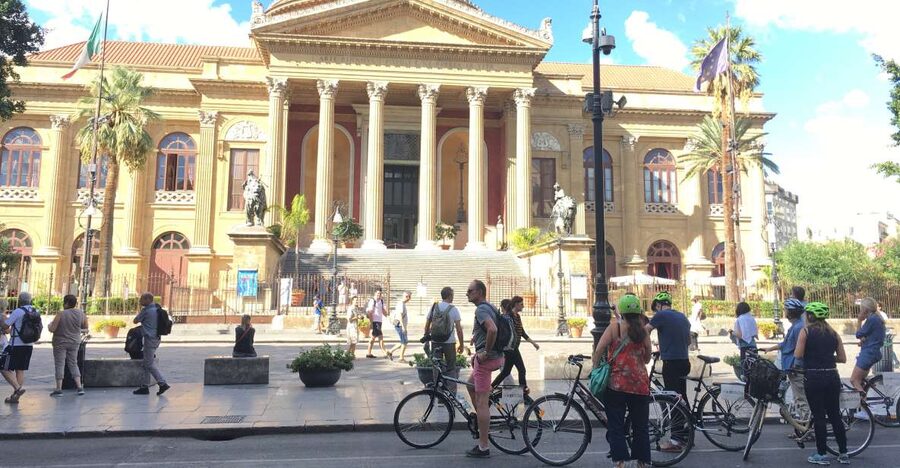 Palermo: Historic Center Guided Bike Tour with Food Tasting - Key points to know before you ride
