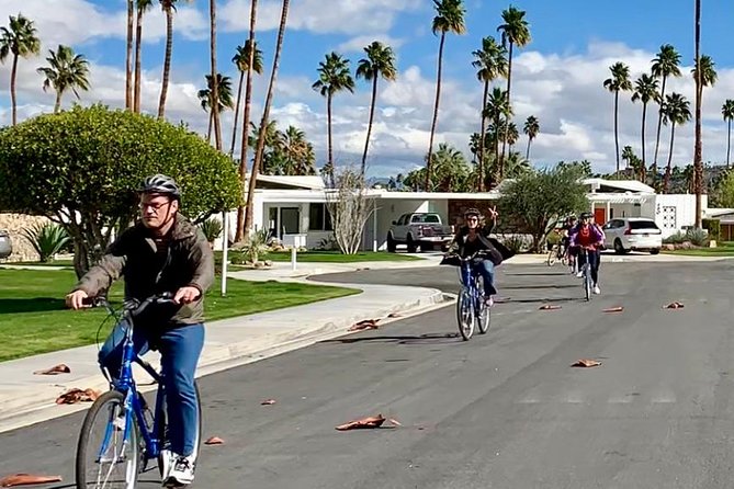Palm Springs Modernism Architecture & History Bike Tour - Indian Canyons Golf Resort: resort living against the mountains