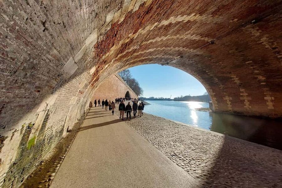 Panoramic Toulouse, e-bike ride, and cable car - Téléo and the view from above