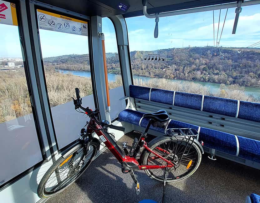 Panoramic Toulouse, e-bike ride, and cable car - Daurade and the historic Garonne