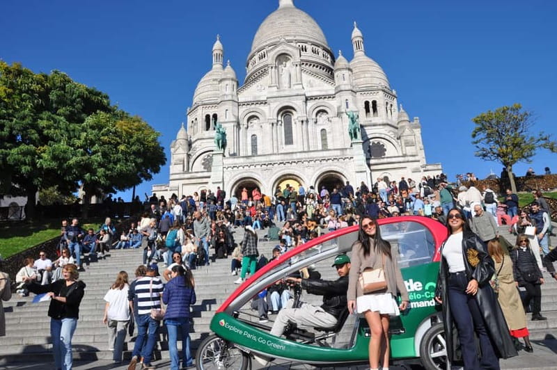 Paris: 2 hours Emily Tour in a Private Rickshaw bike - Montmartre, Sacré-Cœur, and Dalida