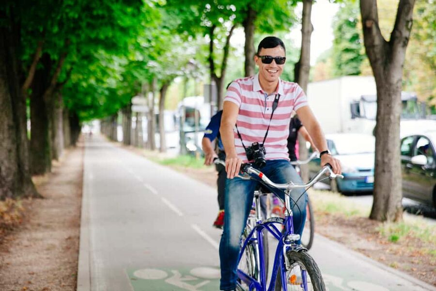 Paris Bike and Electric Bike Rentals - Starting near central Paris with the right expectations