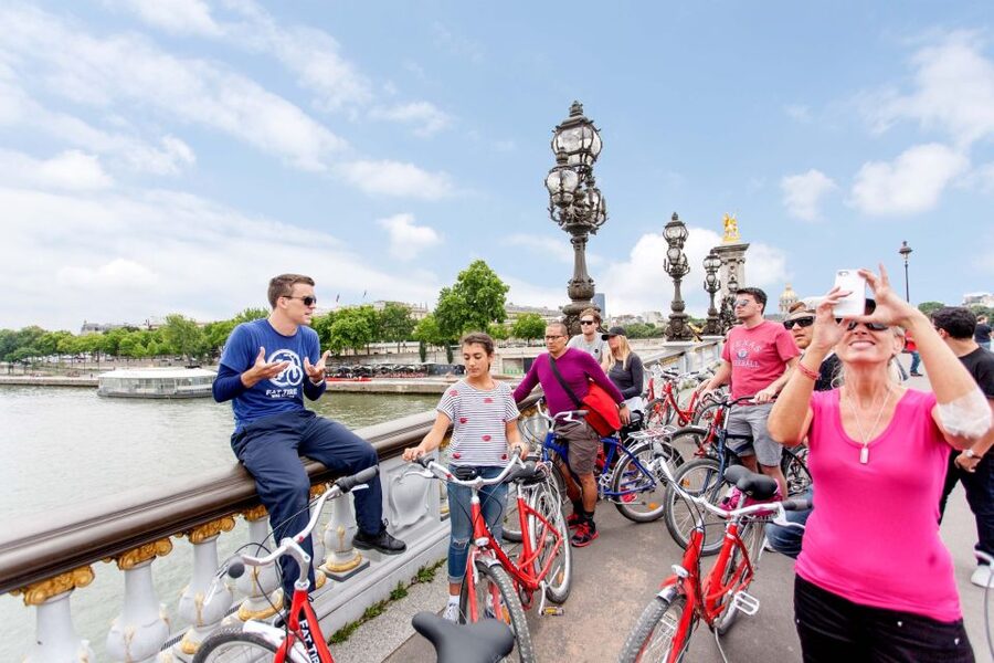 Paris Bike Tour: Eiffel Tower, Place de la Concorde & More - Key points to know before you book