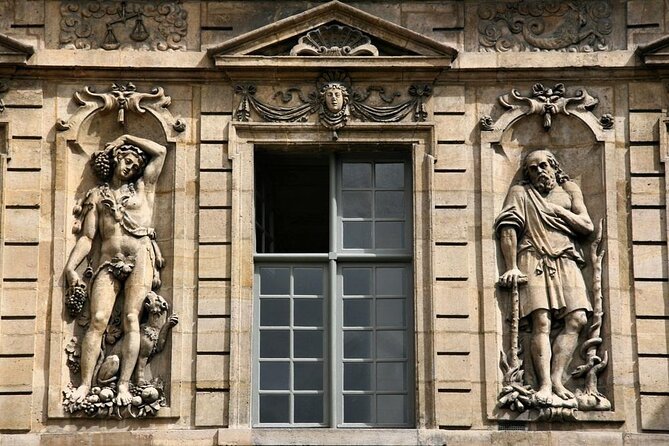 Paris: Charming Nooks and Crannies Bike Tour - What makes this Paris bike ride worth your time