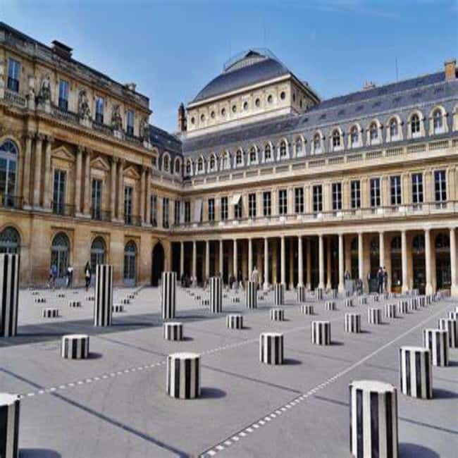 Paris: Eiffel Tower&Seine River Electric Bike Tour 3 hours - Starting near Trocadero with the Eiffel Tower in view