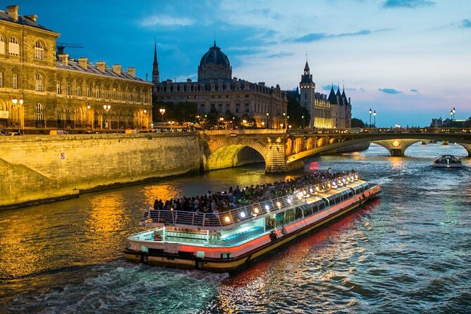 Paris Evening Bike Tour with 1-hour Seine River Cruise - Key points at a glance