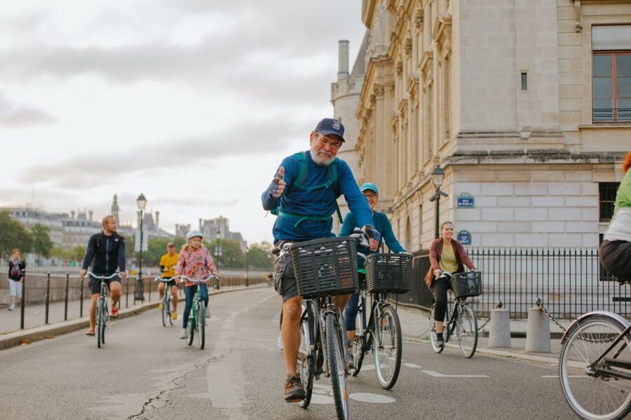 Paris: Guided Bike Tour Like a Local - Five good reasons to consider this Paris bike tour