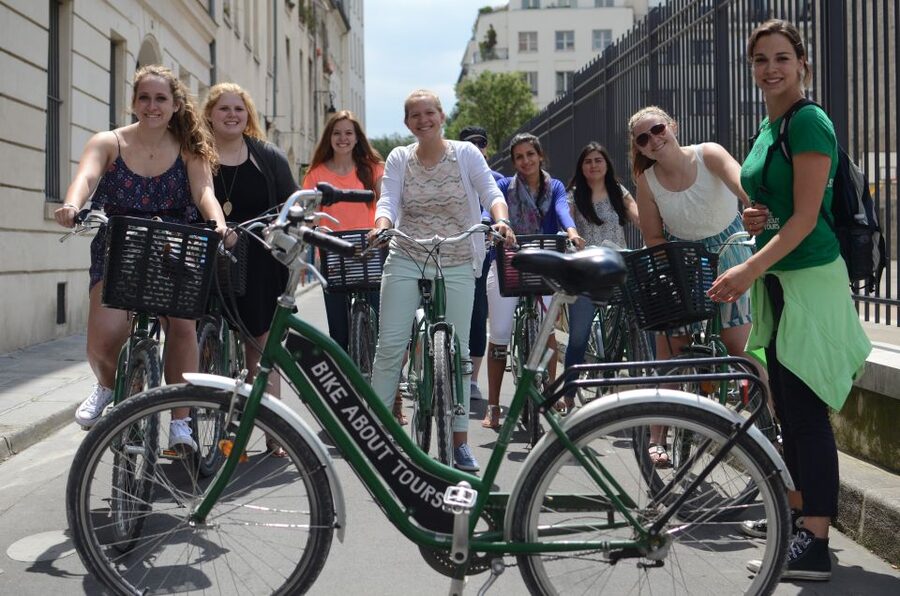 Paris: Guided Bike Tour Like a Local - Notre-Dame, the Seine, and Paris’s old center