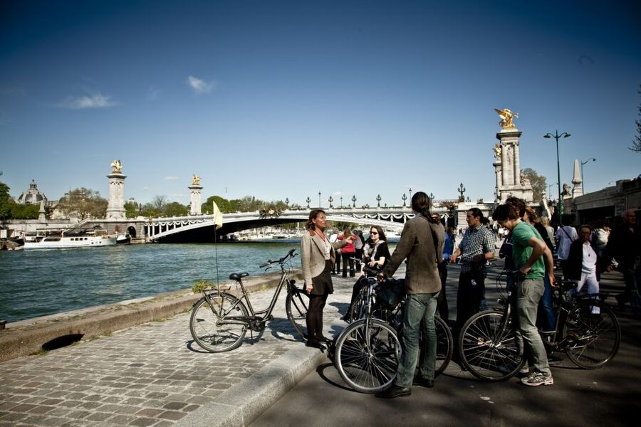 Paris: Guided Bike Tour of Must-See Sights - The Seine route, the tour’s best feature