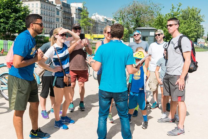 Paris Highlights Bike Tour: Eiffel Tower, Louvre and Notre-Dame - Eiffel Tower and the western heart of Paris