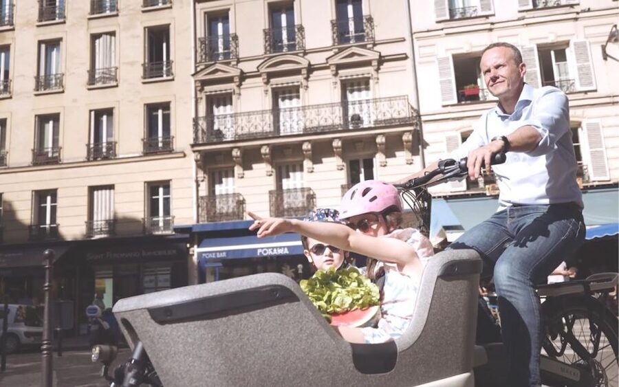 Paris: Kids Bike Tour - Starting at Meyerbeer Opéra