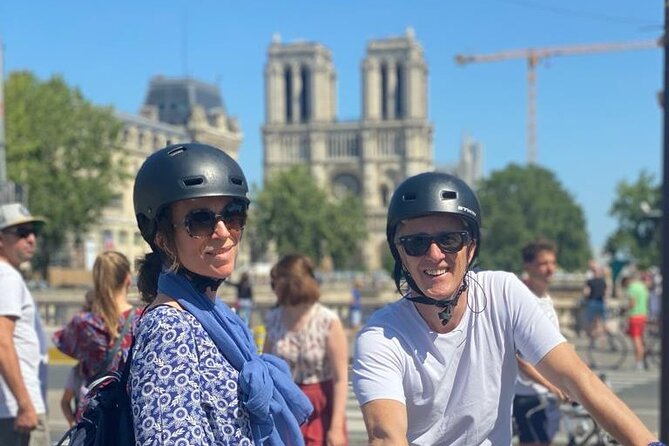 Paris Sightseeing Family Friendly Guided Electric Bike Tour - Trocadéro, the Liberty Flame, and the Grand Palais