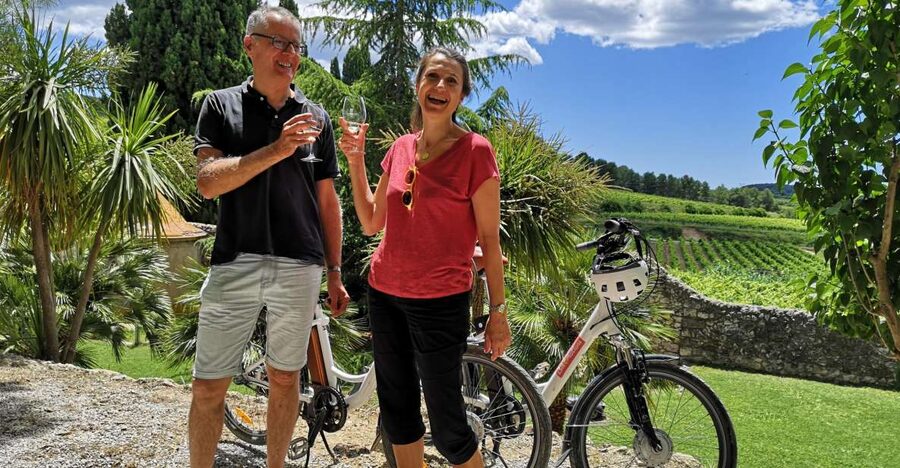Penedès/BCN: Self-Guided eBike Tour with guided Winery Visit - Returning by bike instead of rushing back