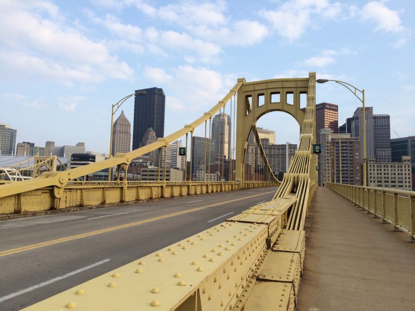 Pittsburgh: Beauty of the Burgh Bike Tour - Public art, architecture, and small discoveries