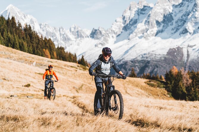 Point of view on the glaciers of Chamonix by electric mountain bike - Why this Chamonix ride is worth considering