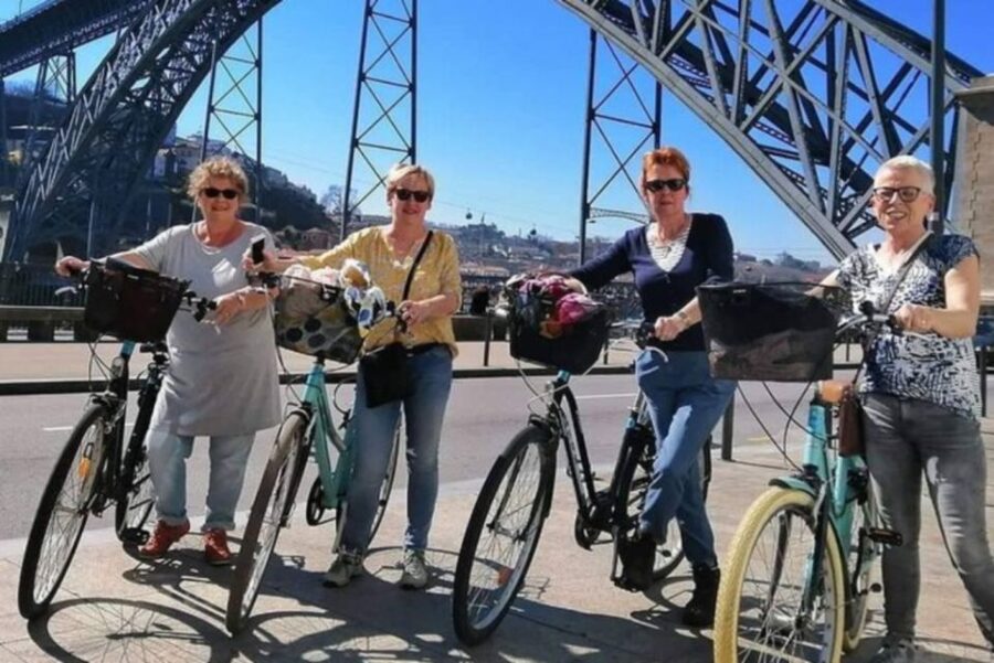 Porto: 1 to 4 Day Electric Bicycle Rental - Riding from Porto toward Foz and the ocean