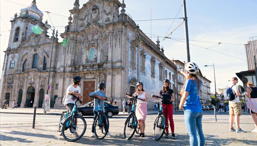 Porto: City Highlights 3-Hour Guided Electric Bike Tour - Serra do Pilar and the first big view