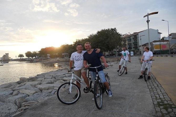 Porto Downtown and Sightseeing Bike Tour - Along Porto’s longest avenue