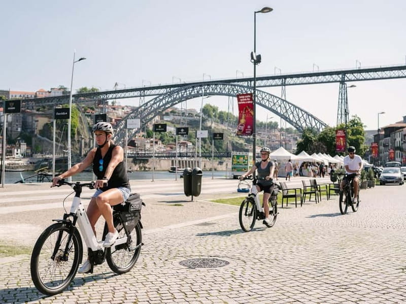 Porto: Highlights in 3 Hours E-Bike Tour - Why an e-bike makes sense in hilly Porto