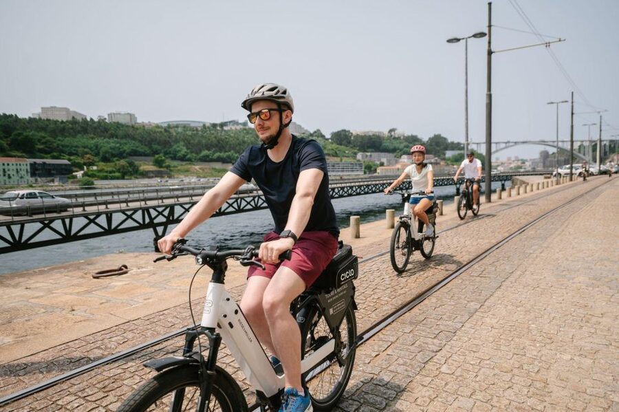 Porto Riverbank Tour on an e-bike: Atlantic Coast, Gardens - What makes this ride worth your time