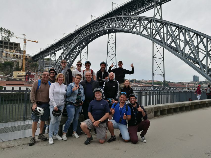 Porto: Riverside Panoramic E-Bike Tour - Jardim do Cálem and the road toward Foz