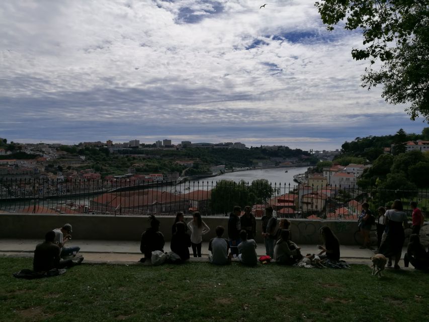 Porto: Riverside Panoramic E-Bike Tour - Castelo do Queijo and the Atlantic edge