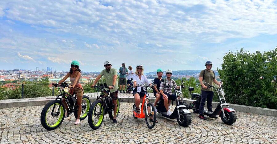 Prague: City Viewpoints Tour by Electric Fat Bike - Letná Park and the six-bridges viewpoint