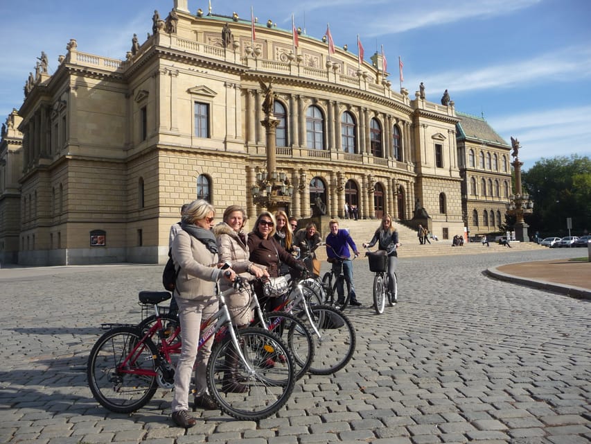 Prague E-Bike City Ride tour : 2hrs - Key points at a glance